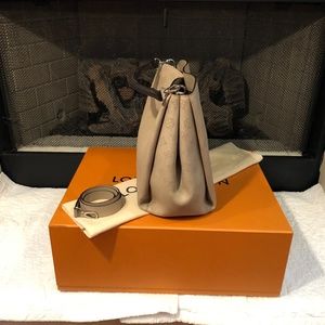 LV Babylone Pm Galet Beige Mahina leather tote